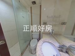 卫生间-r8Ut9RiD-0.jpg