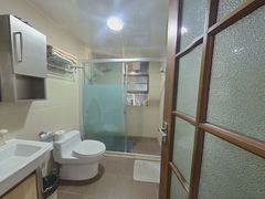 卫生间-xCfnlsrU-0.jpg
