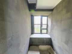 卫生间-yXuUi4y6-0.jpg