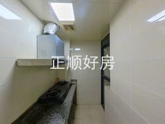 厨房-1taAszri-0.jpg