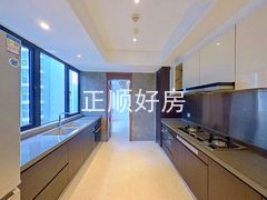 厨房