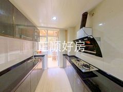 厨房
