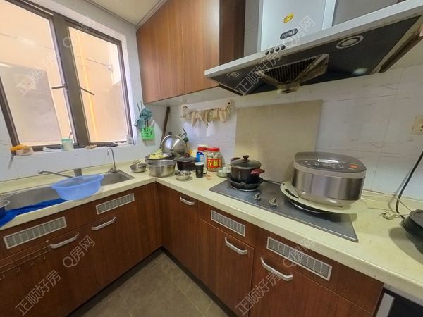 厨房-vLTqEpLJ-0.jpg