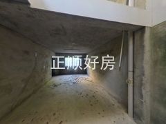 地下室-IHzhzPJI-0.jpg