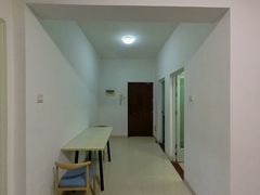 客厅-UI6Z4Sfl-0.jpg