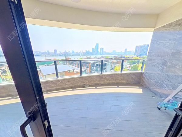 VR看房