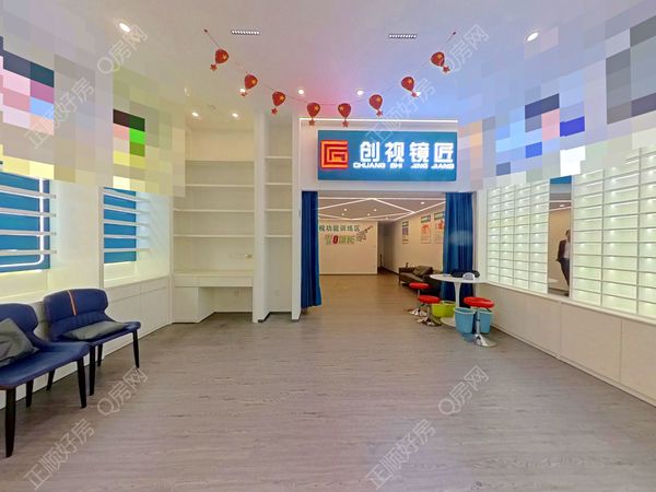 客厅-qLtMVwUF-1.jpg