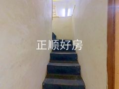 一楼楼梯