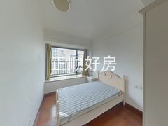次卧