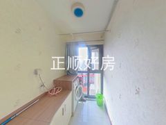 阳台-1vL7w3KN-0.jpg