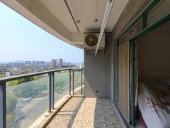 阳台-2kS8DRqM-0.jpg