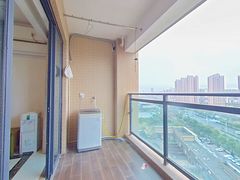 阳台-3YvzMBAF-0.jpg