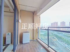 阳台-3YvzMBAF-0.jpg
