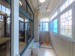 阳台-4VwZ5Tmu-0.jpg