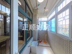 阳台-4VwZ5Tmu-0.jpg