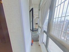 阳台-7H1A2Pyi-0.jpg