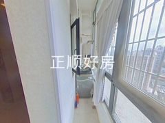 阳台-7H1A2Pyi-0.jpg