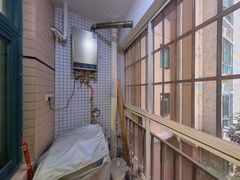 阳台-9wgsjrX1-0.jpg