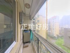 阳台-DV8GEyId-0.jpg