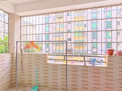 阳台-GLuMmLmO-0.jpg