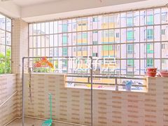阳台-GLuMmLmO-0.jpg
