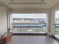 阳台-Ht65X8sy-0.jpg