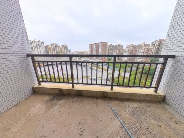 阳台-JRtlQ47m-0.jpg