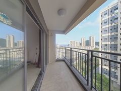 阳台-KD79jRF6-0.jpg