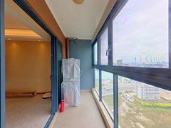 阳台-KKrMTUT5-0.jpg