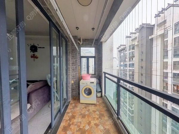 阳台-N3OBZc7E-0.jpg