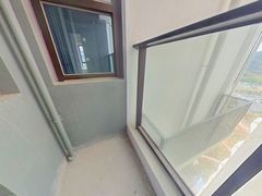 阳台-NwUWTsyU-0.jpg