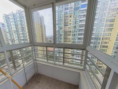 阳台-OHI8DmwD-0.jpg