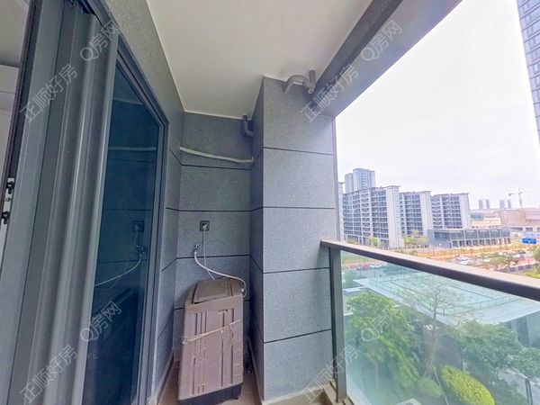阳台-T2ltGf8G-0.jpg
