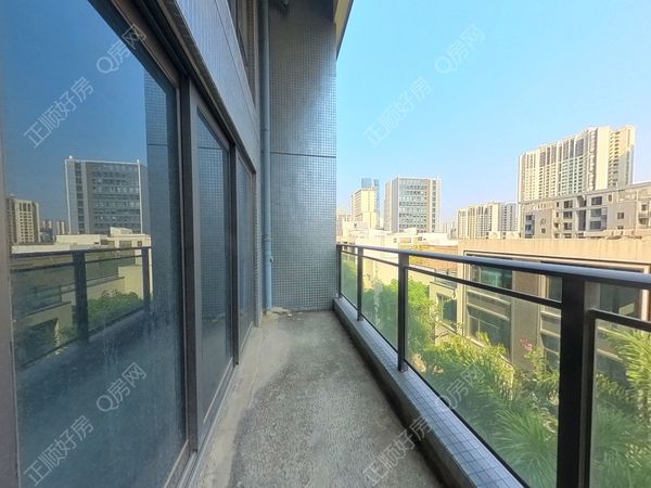 阳台