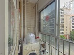 阳台-XCjOFdzp-0.jpg