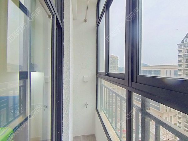 阳台-YajmuJjs-0.jpg