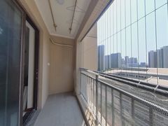 阳台-bF1fzD9z-0.jpg