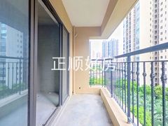 阳台-gGEKSNm7-0.jpg