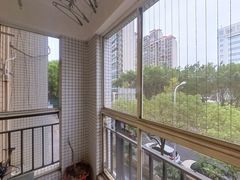 阳台-gdr1LyRg-0.jpg