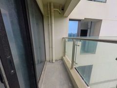 阳台-j55KulR1-0.jpg