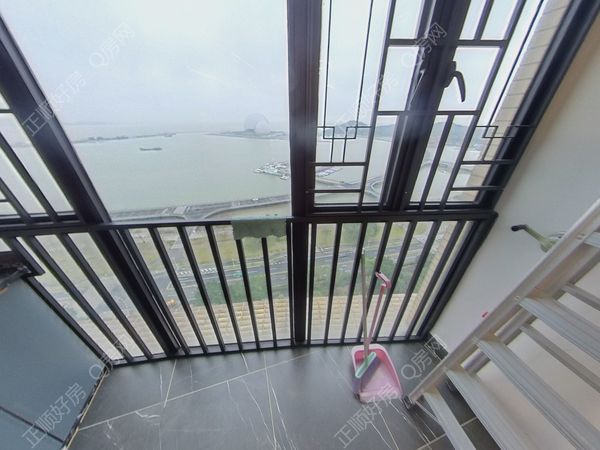 阳台