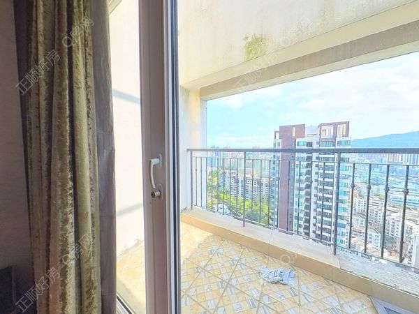 阳台-l9h0miHe-0.jpg
