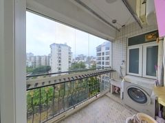 阳台-nB6LfTdK-0.jpg