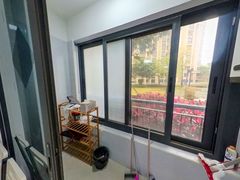 阳台-rJqKWDOv-0.jpg