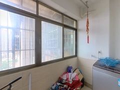 阳台-wbSsbui9-0.jpg