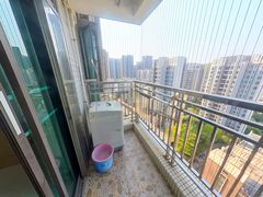 阳台-yJwtVihK-0.jpg
