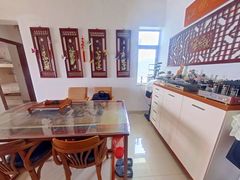 餐厅-5lamyUrw-1.jpg