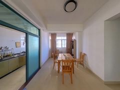 餐厅-7oAvpD7y-0.jpg