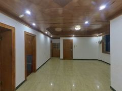 餐厅-7yHiQXfC-0.jpg