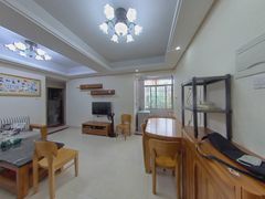 餐厅-AyZwrcCb-0.jpg